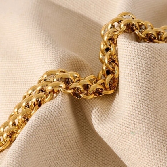 New 18k Gold Wide Chain Chunky Bracelet - Picture 5 of 9